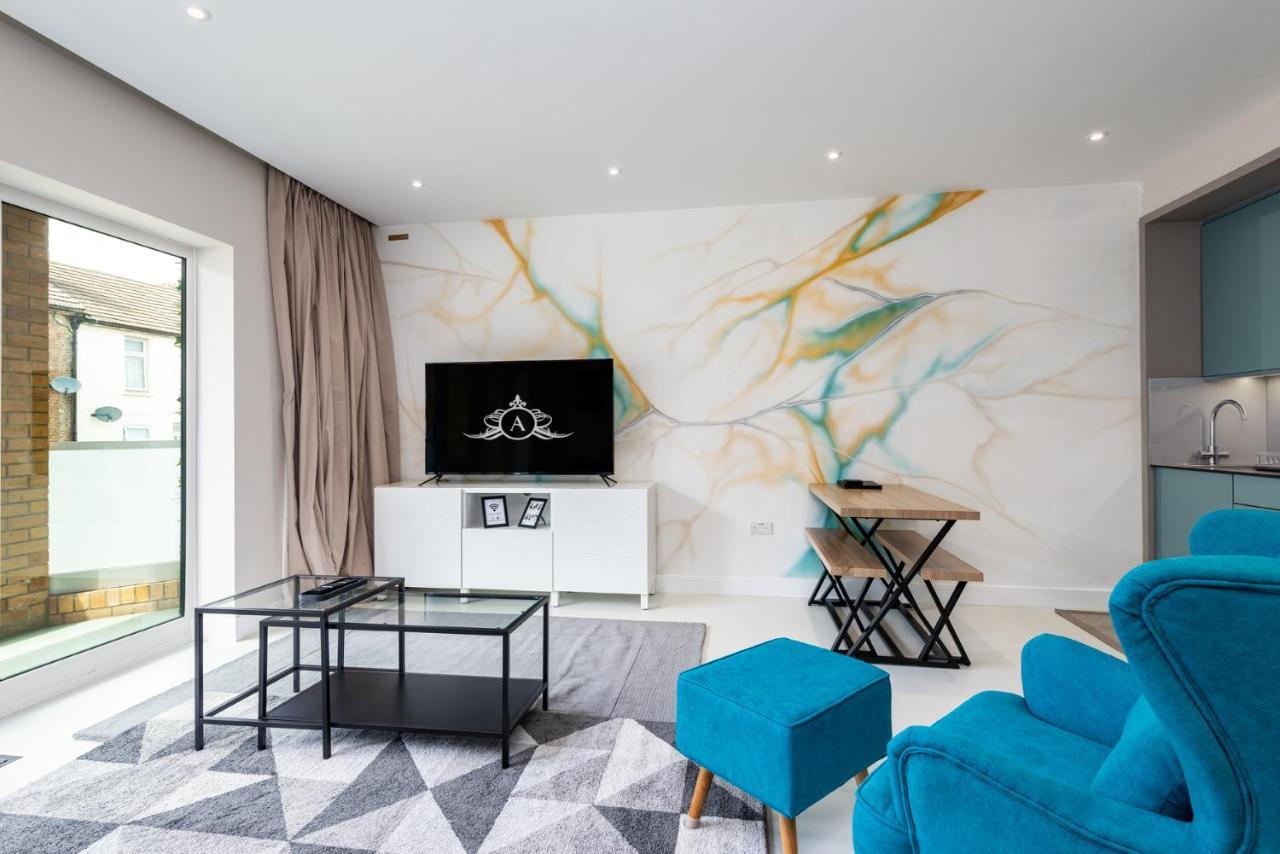Home From Home - Reliable Long-Term Stay For Working Guests - Apartment 3 ジリンガム エクステリア 写真